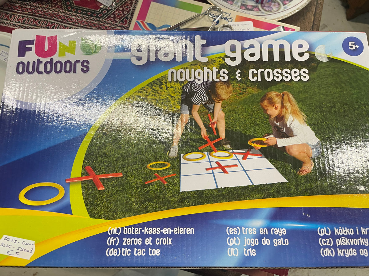 Giant game