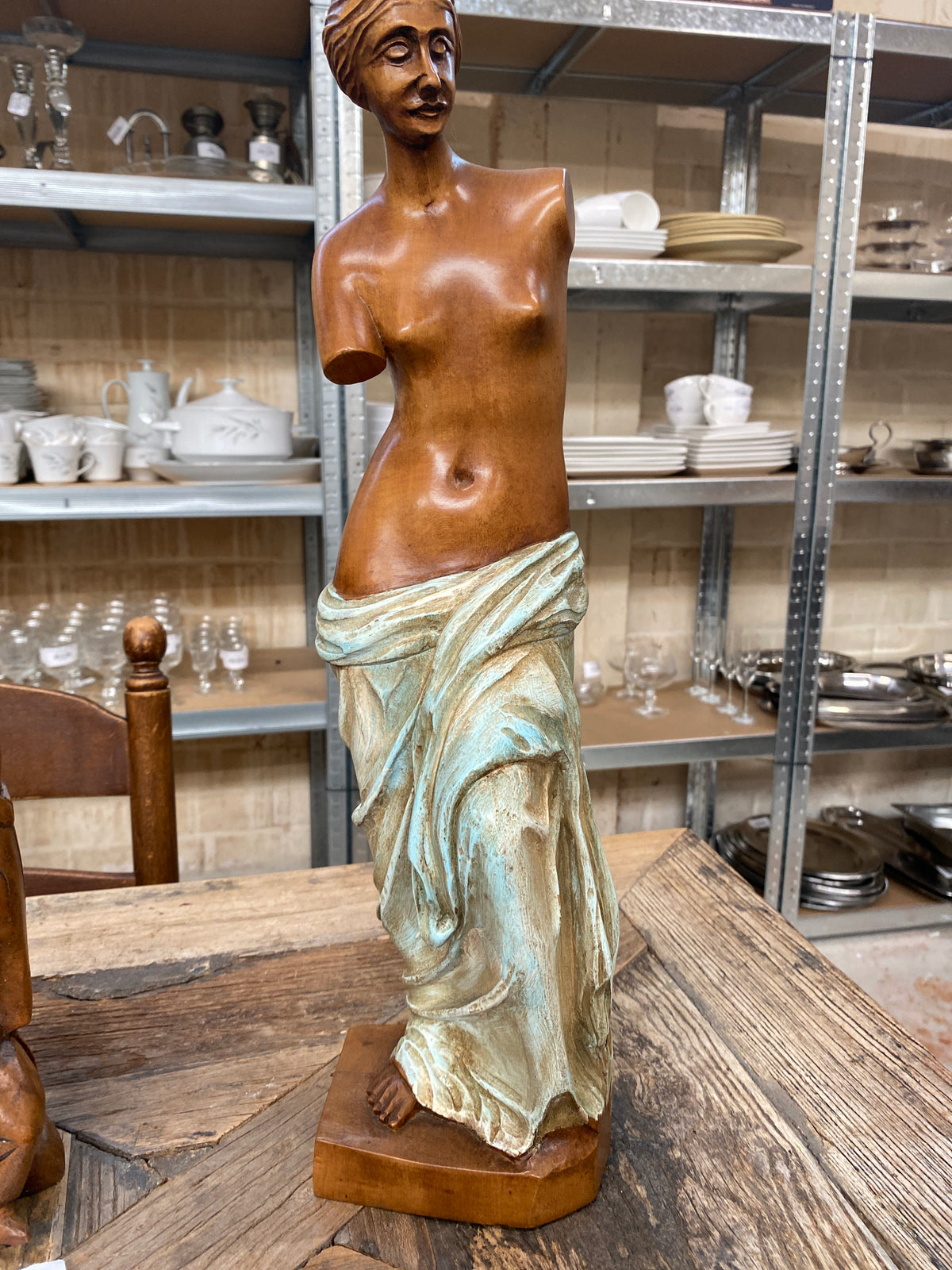 Ambacht houtsnijwerk van milo