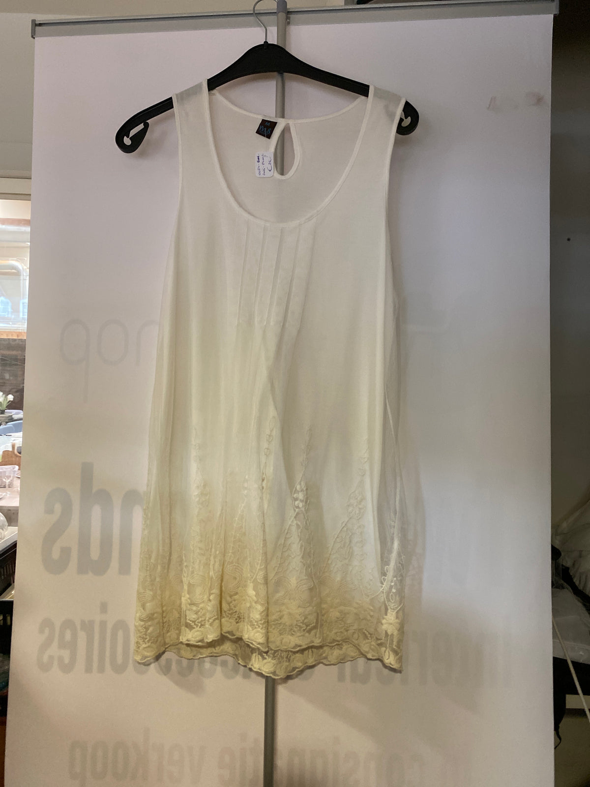 Kleed beige2