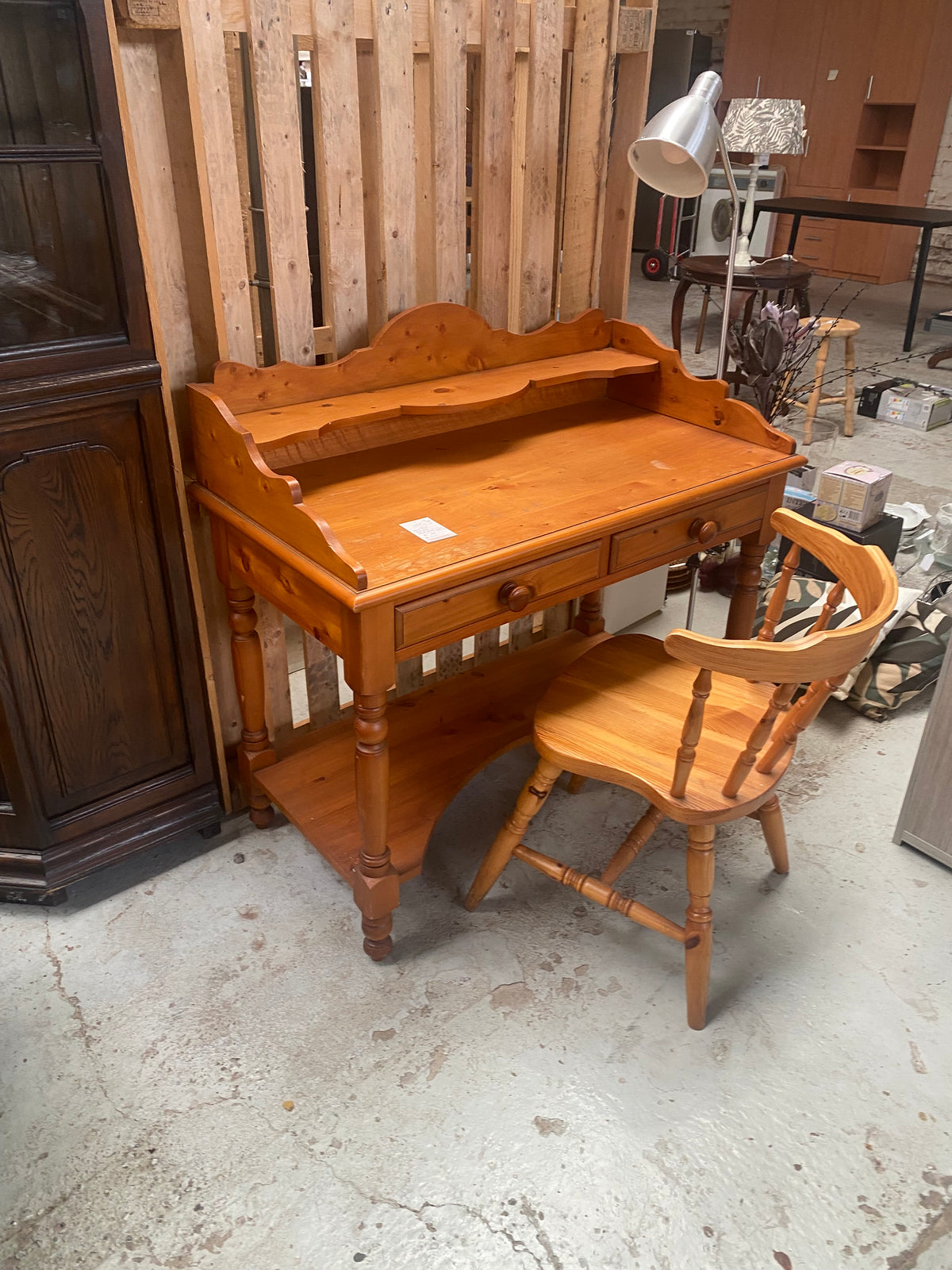 Bureau grenen