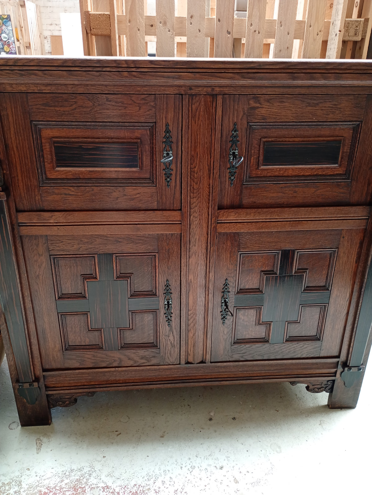 Massief houten kast 4d