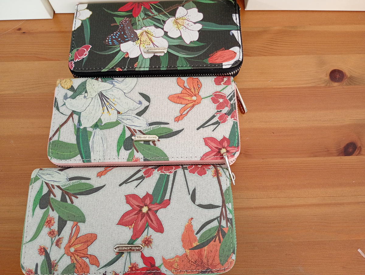 Portefeuille-zwart/bloemen-nieuw